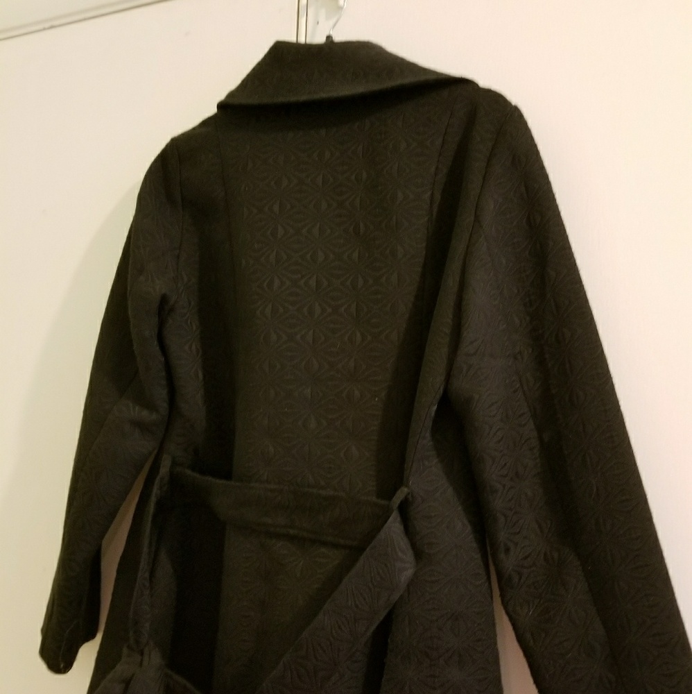 Jacket - Picture 2 of 3